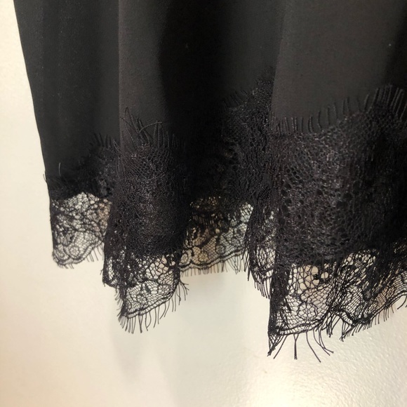 Black crop lace cami - Picture 3 of 5